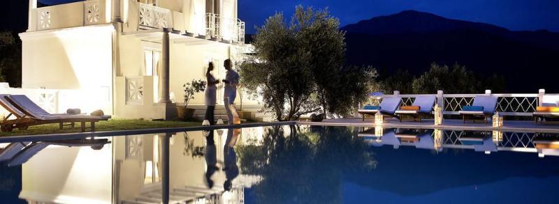 Castello Di Vista Hotel Ипсос Екстериор снимка